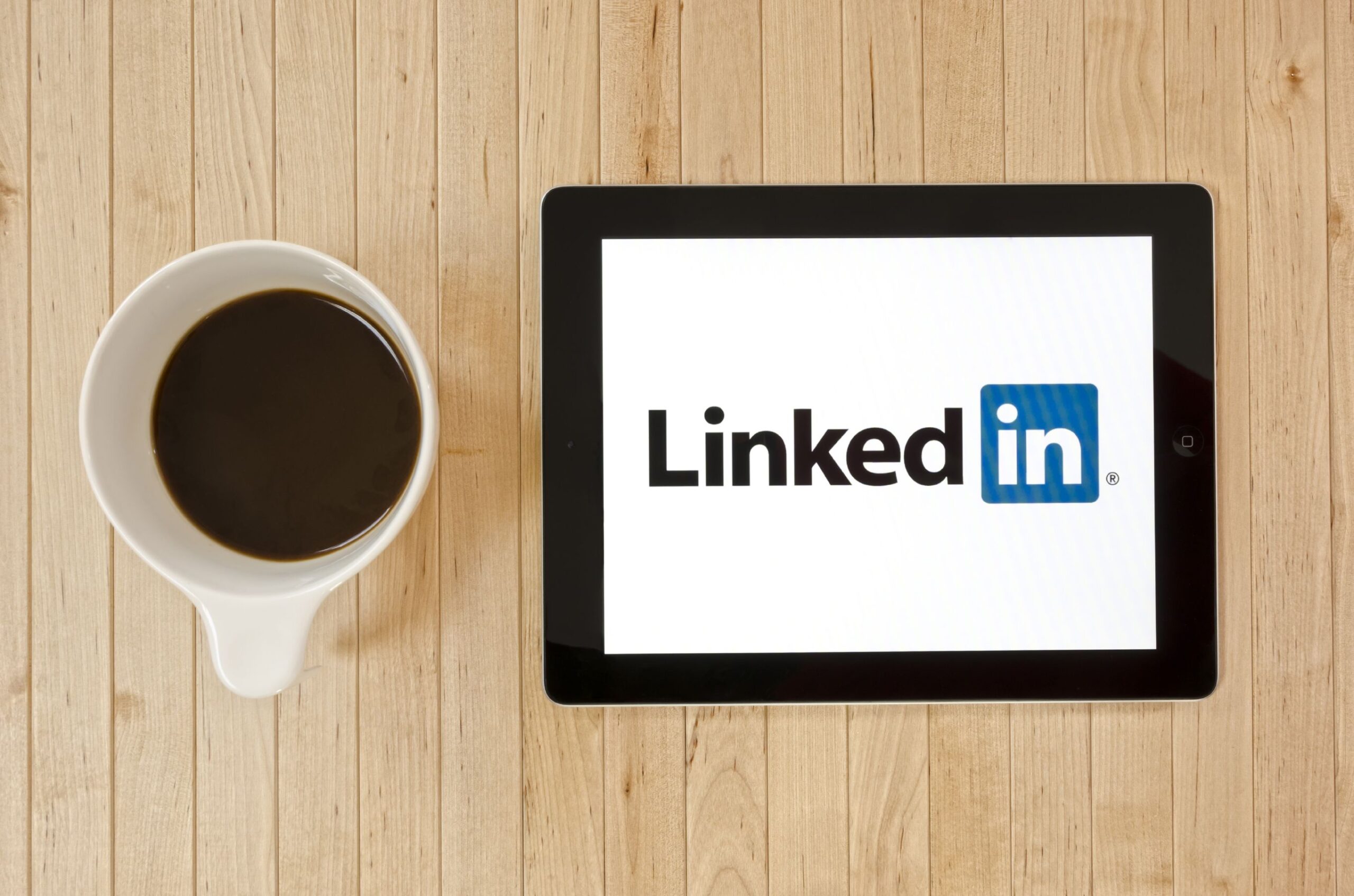 Nhà tuyển dụng nhìn gì trong hồ sơ LinkedIn của bạn?